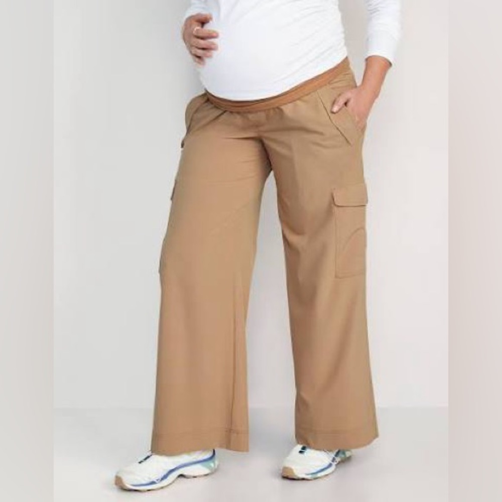 Old Navy maternity Women's Wide Leg Tan Pants